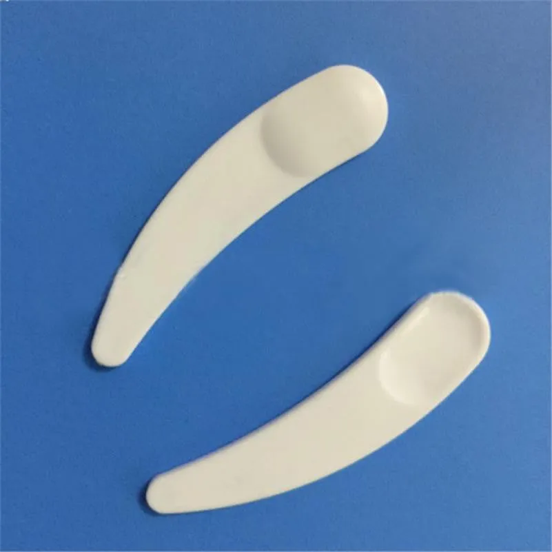 50pcs Mini Cosmetic Spatula Scoop Disposable Mask White Plastic Spoon Makeup Maquillage Tools SM6