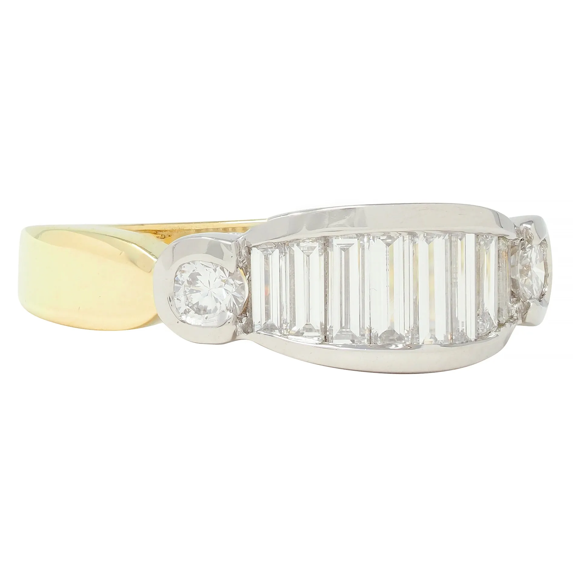 Henry Carré 0.90 CTW Diamond Platinum 18 Karat Yellow Gold Vintage Band Ring