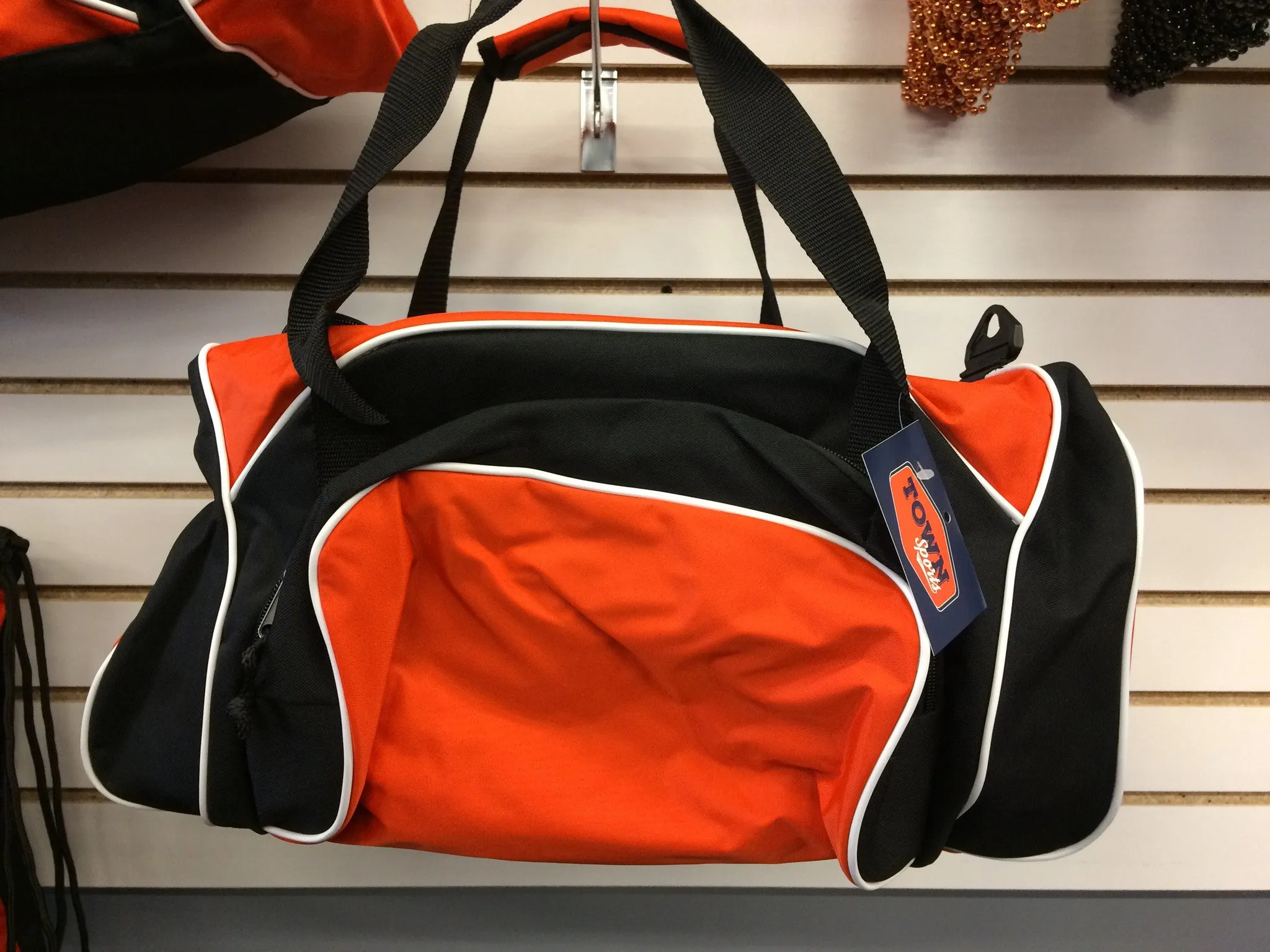 LEAGUE DUFFEL BAG