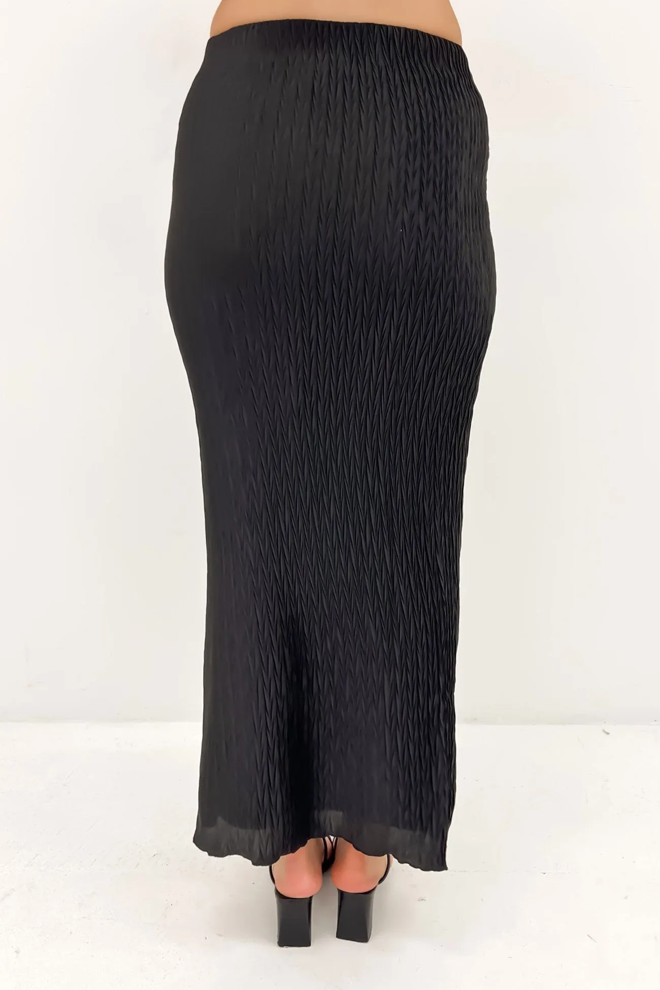 Maxinne Maxi Skirt Black