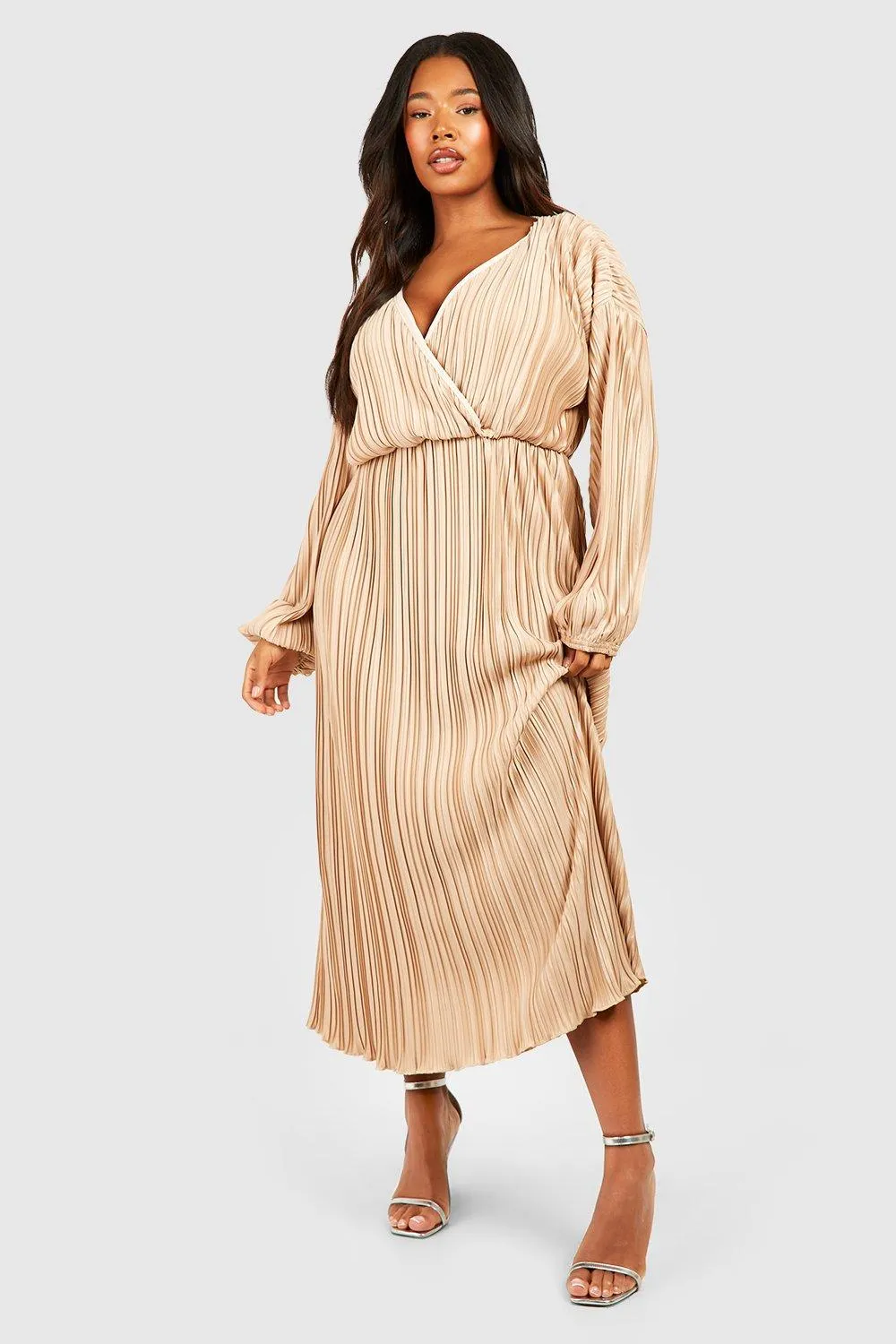 Plus Wide Plisse Wrap Midi Dress