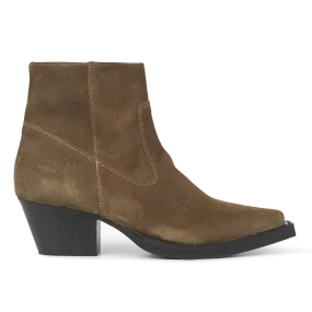 Suede Cowboy boot Mustard