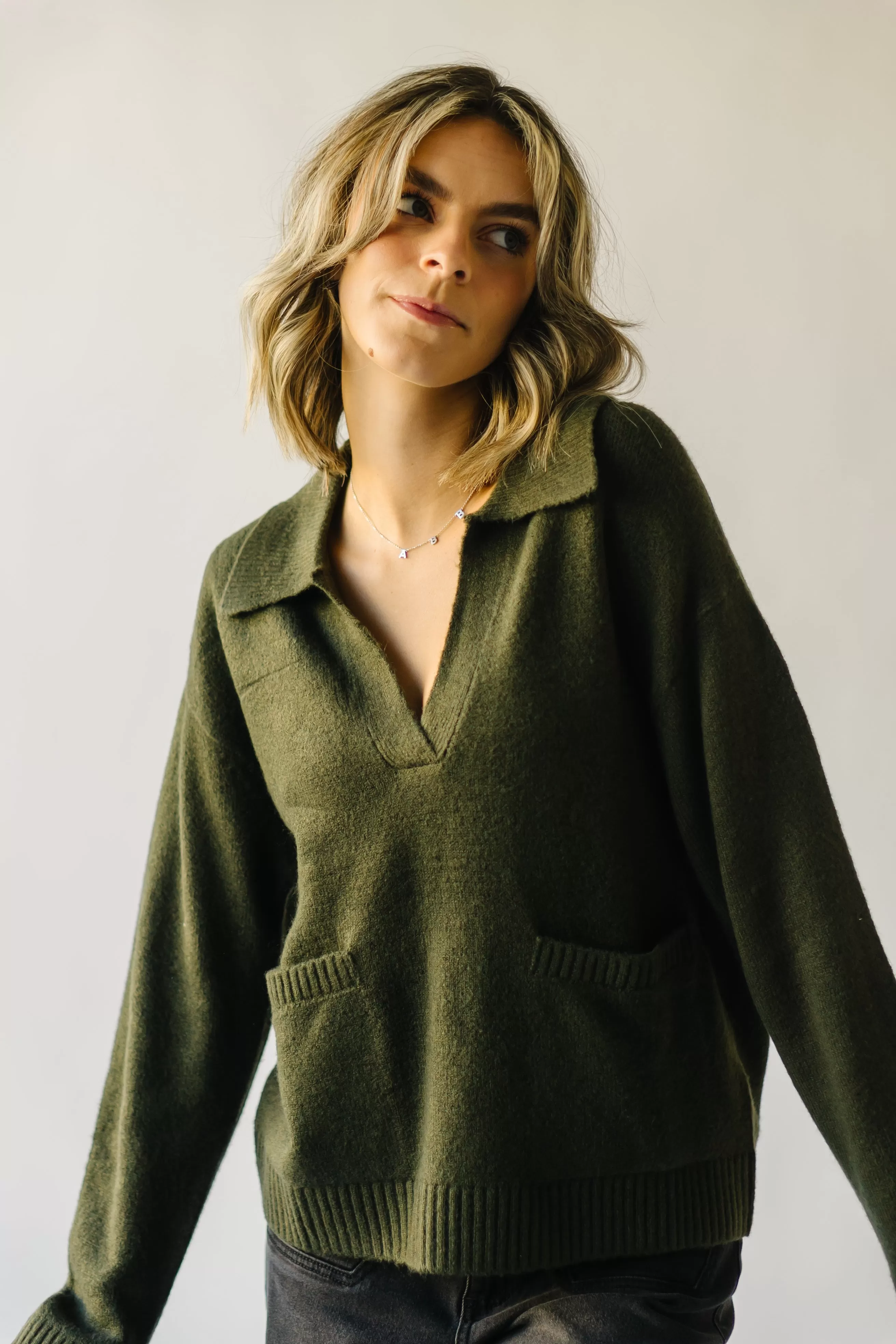 The Bushnell Pocket Detail V-Neck Sweater in Olive