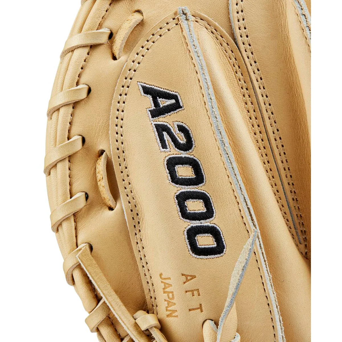 Wilson A2000 M23 33.5 Baseball Catcher's Mitt: WBW102093335